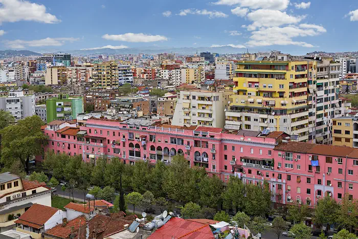 Stadtansicht von Tirana in Albanien