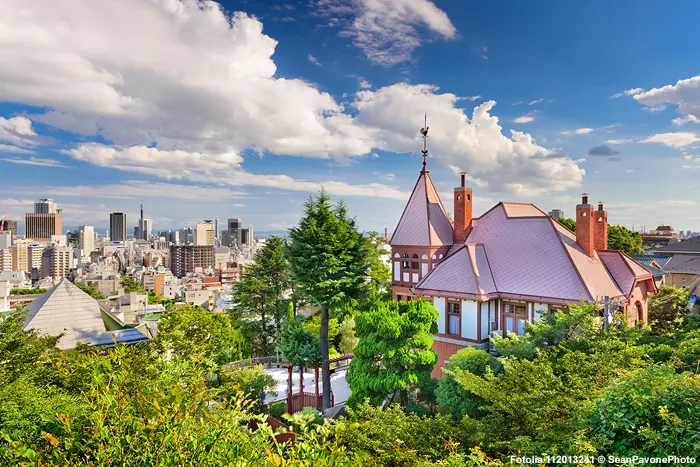 Skyline von Kitanocho und Downtown Kobe in Japan