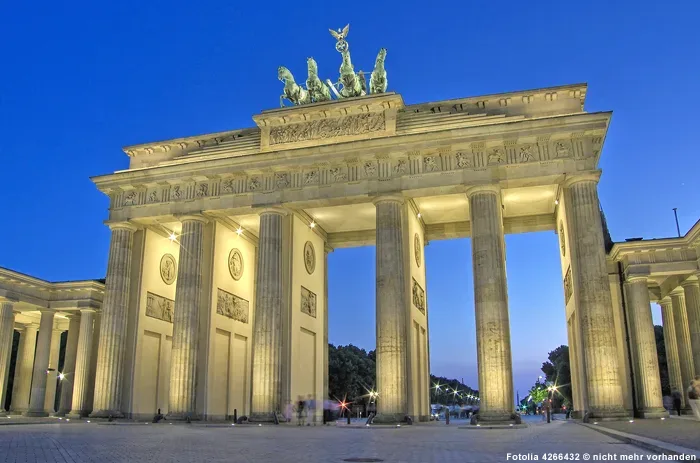 Brandenburger Tor mit Quadriga in Berlin