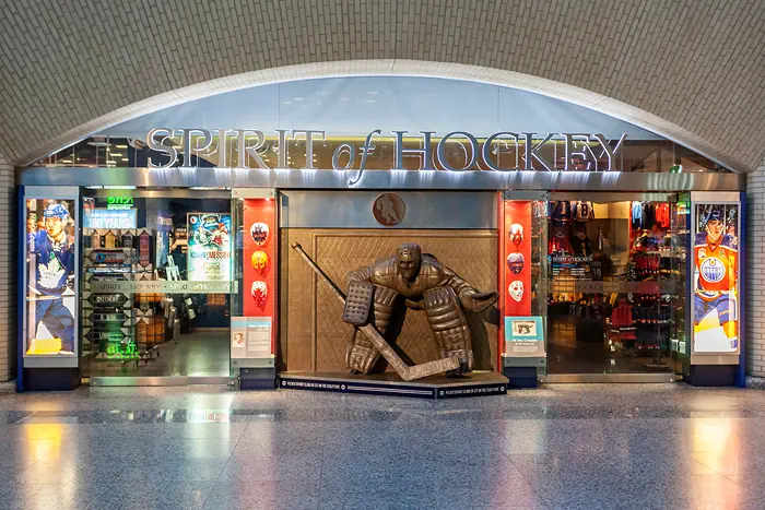 Spirit of Hockey - Geschäft in Toronto