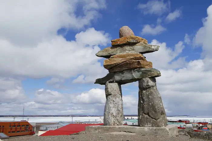 Inuksuk - Wahrzeichen der Inuit